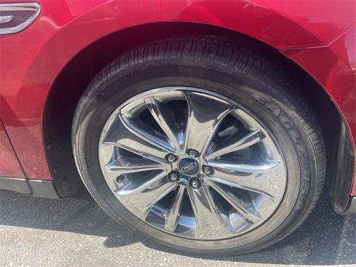 2010 Ford Taurus Limited