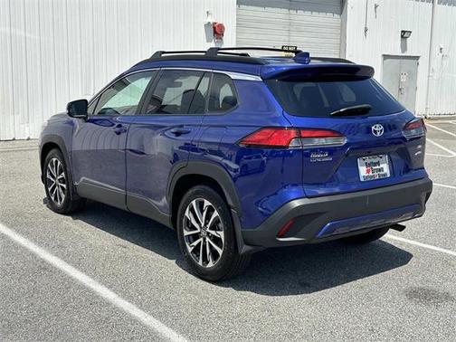 2023 Toyota Corolla Cross XLE