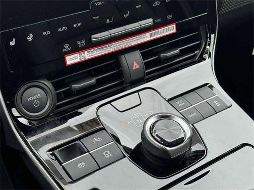 2025 Toyota bZ4X XLE