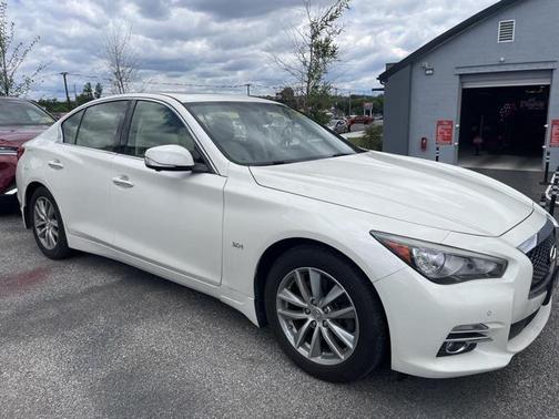2016 INFINITI Q50 3.0T Premium