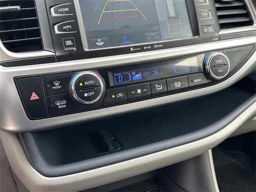 2017 Toyota Highlander Limited Platinum