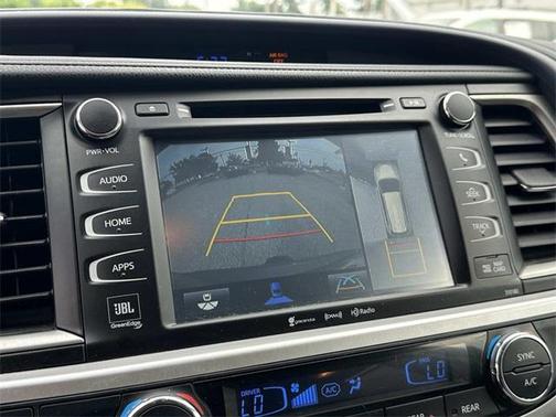 2017 Toyota Highlander Limited Platinum