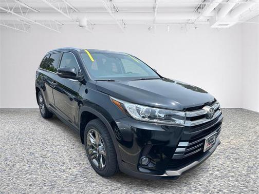 2017 Toyota Highlander Limited Platinum