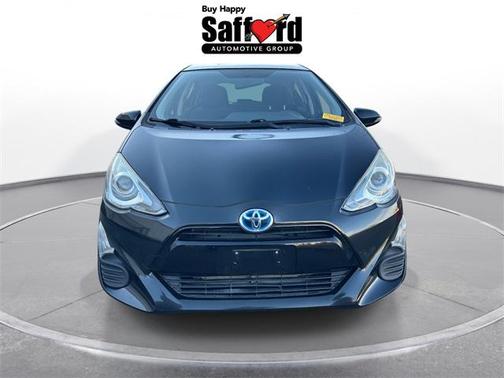2016 Toyota Prius c Three