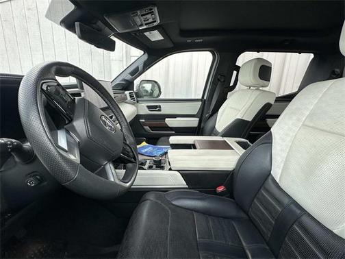 2023 Toyota Tundra Hybrid Capstone