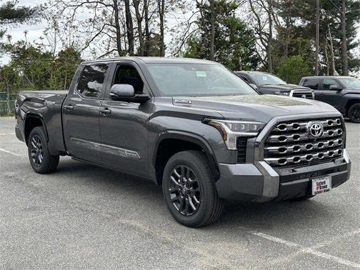 2025 Toyota Tundra Hybrid Platinum