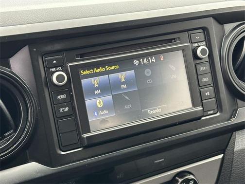 2016 Toyota Tacoma SR