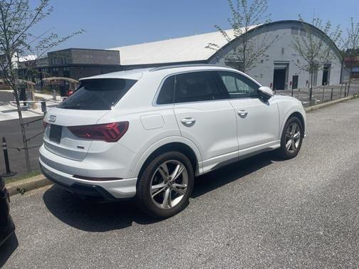 2020 Audi Q3 45 S line Prestige