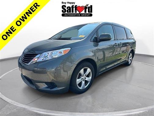 2014 Toyota Sienna LE