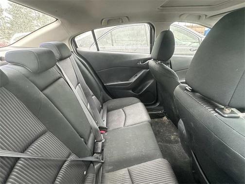 2016 Mazda Mazda3 i Touring