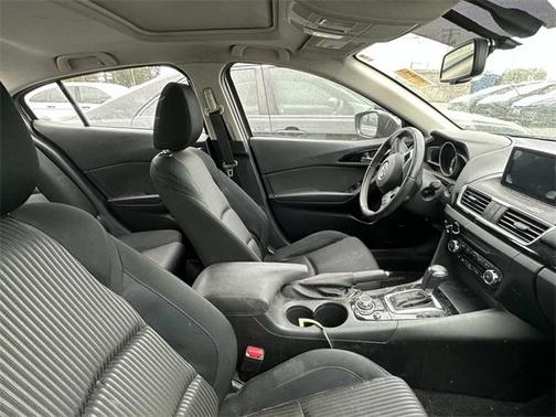 2016 Mazda Mazda3 i Touring