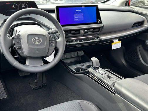 2025 Toyota Prius XLE