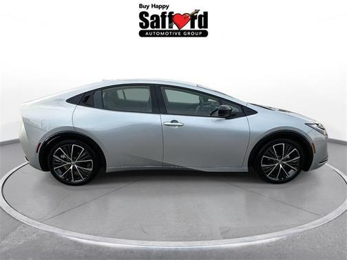 2025 Toyota Prius XLE