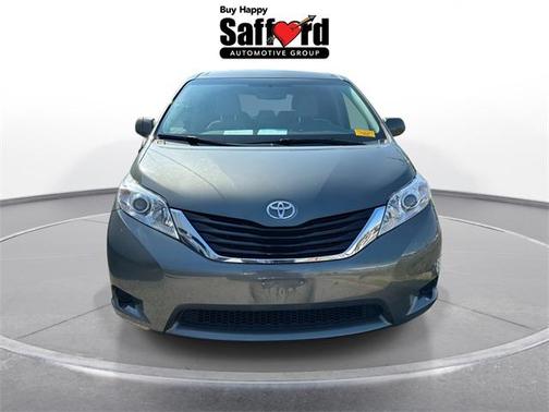 2014 Toyota Sienna LE