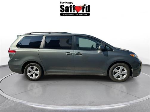 2014 Toyota Sienna LE