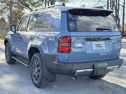 2025 Toyota Land Cruiser Base