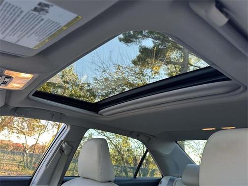 2013 Toyota Camry Hybrid XLE