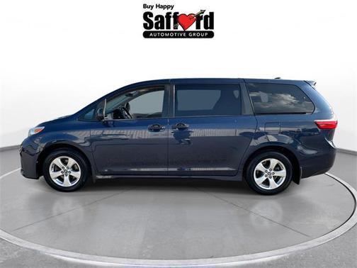 2019 Toyota Sienna SE