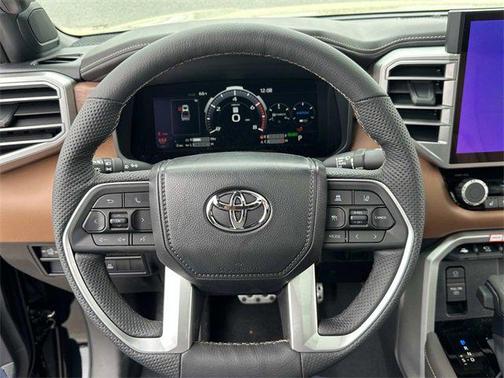 2025 Toyota Tundra Hybrid 1794 Edition