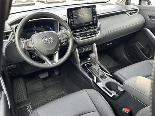 2022 Toyota Corolla Cross XLE