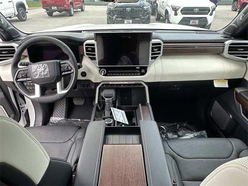 2025 Toyota Sequoia Capstone