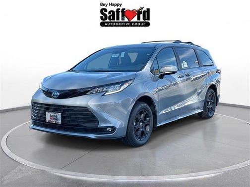 2025 Toyota Sienna Woodland Edition