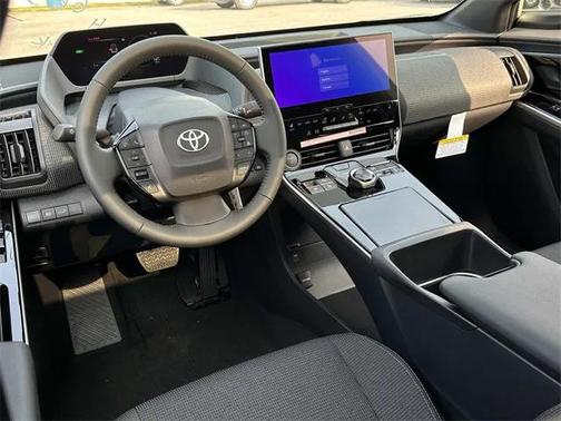 2025 Toyota bZ4X XLE