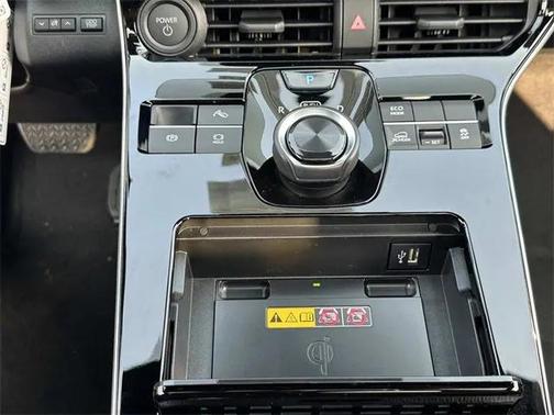 2025 Toyota bZ4X XLE