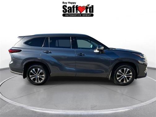 2020 Toyota Highlander Hybrid XLE
