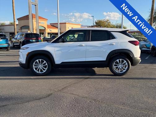 Summit White 2026 Chevrolet Trailblazer LS