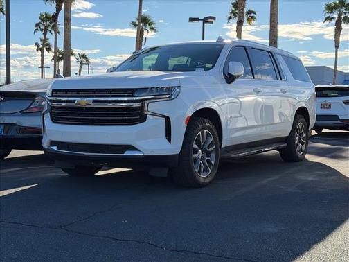 Summit White 2023 Chevrolet Suburban LT