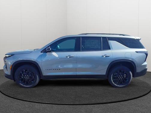 Sterling Gray Metallic 2026 Chevrolet Traverse LT