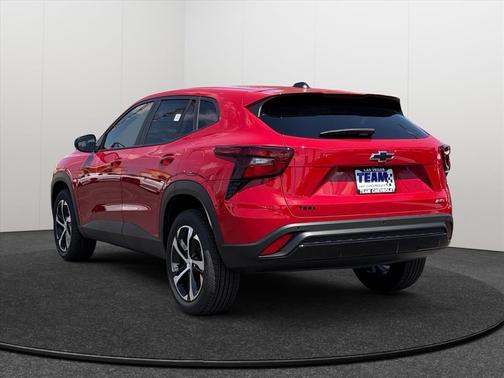 Apex Red 2026 Chevrolet Trax FWD 1RS