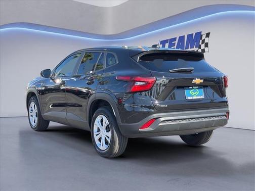 Black Metallic 2026 Chevrolet Trax LS