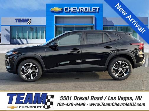 Mosaic Black Metallic 2026 Chevrolet Trax FWD 1RS
