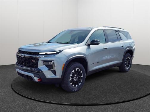 Sterling Gray Metallic 2026 Chevrolet Traverse AWD Z71