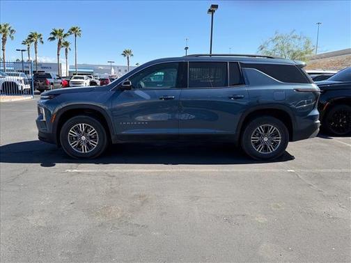 Lakeshore Blue Metallic 2025 Chevrolet Traverse LT