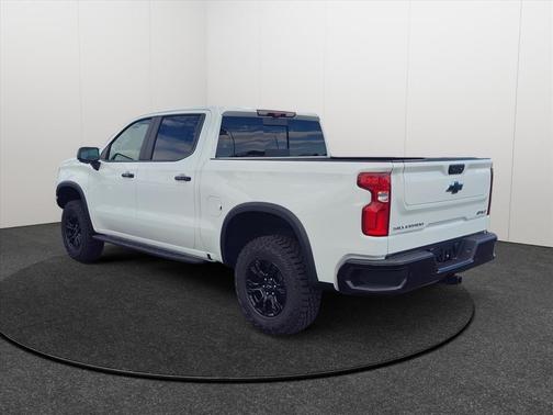 Summit White 2026 Chevrolet Silverado 1500 ZR2