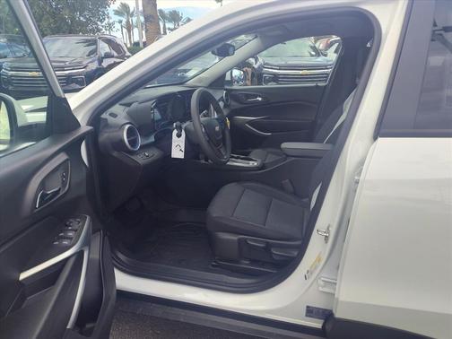 Summit White 2026 Chevrolet Trax LS