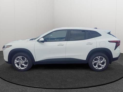 Summit White 2026 Chevrolet Trax LS