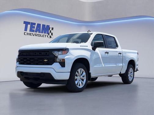 Summit White 2026 Chevrolet Silverado 1500 Custom