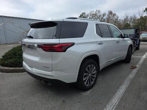 2022 Chevrolet Traverse Premier