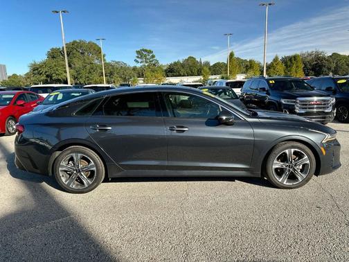 2023 Kia K5 EX