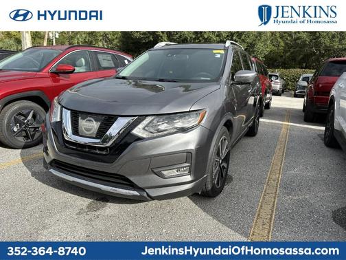 2017 Nissan Rogue SL
