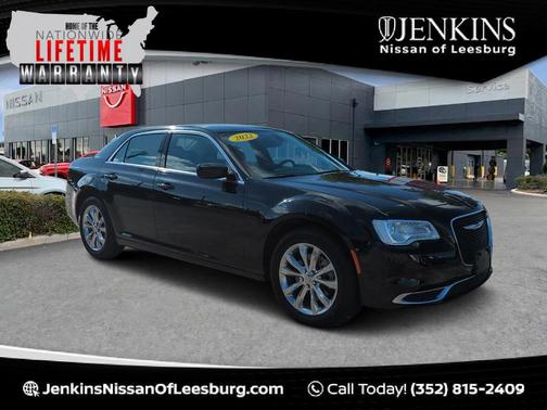 2022 Chrysler 300 Touring