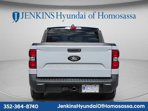 White Metallic 2025 Ford Maverick XLT