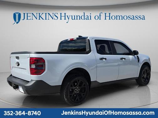 White Metallic 2025 Ford Maverick XLT