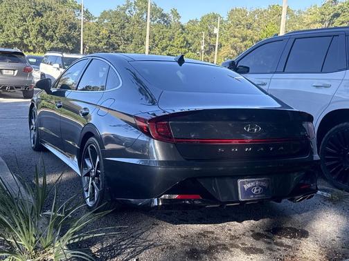 2022 Hyundai SONATA SEL Plus