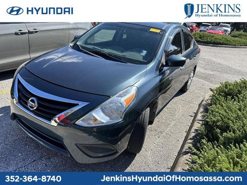 2017 Nissan Versa 1.6 SV
