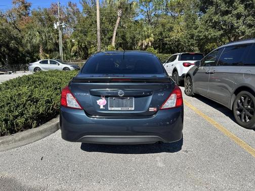 2017 Nissan Versa 1.6 SV